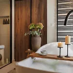 Hillside Lodge, Boutique & Prázdninový dům *